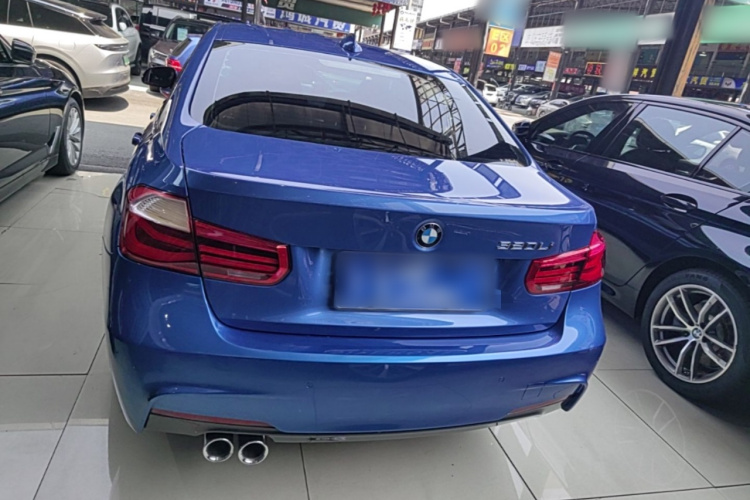 BMW 3 Series 2019 #4 BMW 3 Series 2019 car image #4