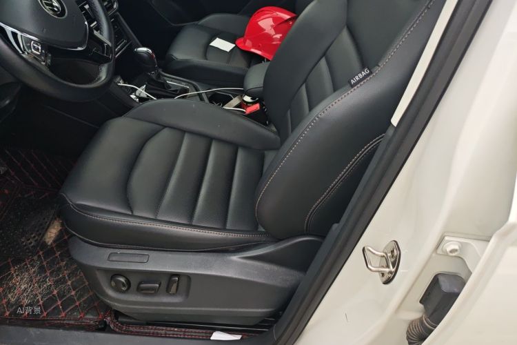 Volkswagen Tharu 2023 car image #17