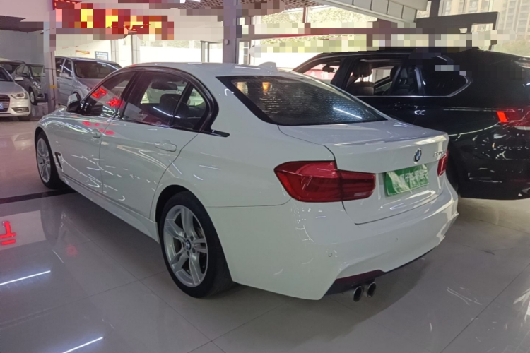BMW 3 Series 2018 car image #7
