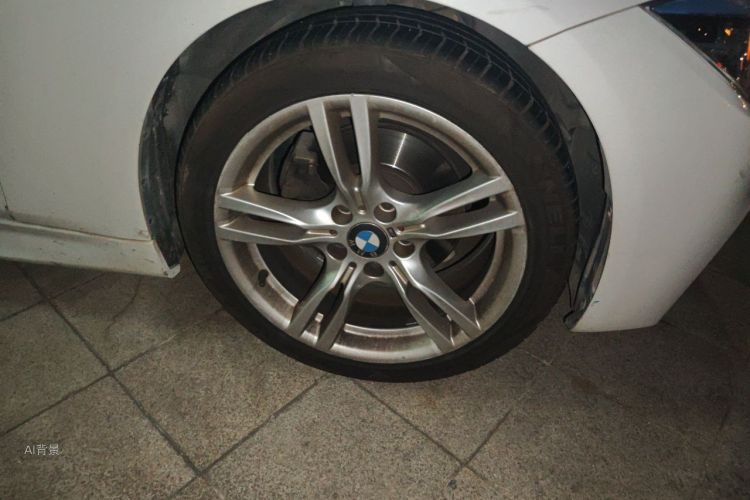 BMW 3 Series 2018 #9 BMW 3 Series 2018 car image #9