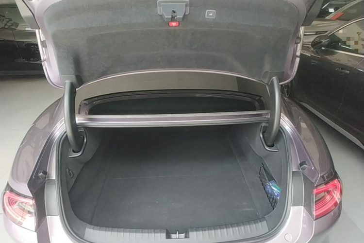 MI SU7 2025 car image #19