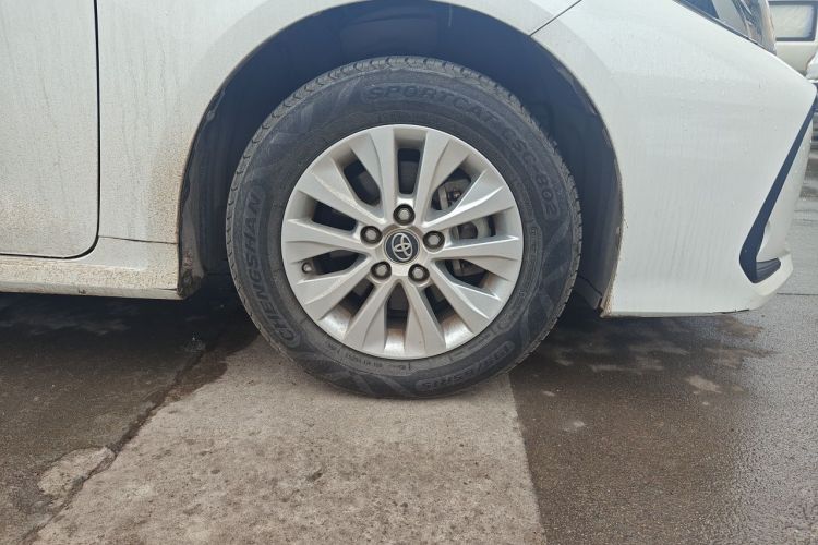 Toyota Corolla 2019 #6 Toyota Corolla 2019 car image #6