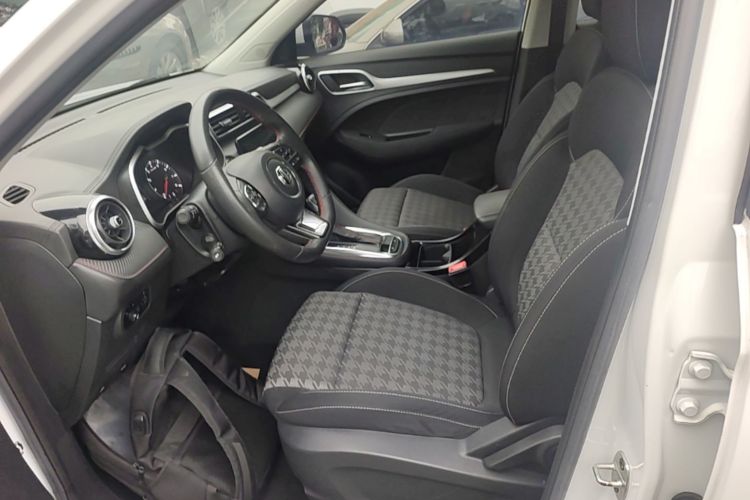 MG ZS 2020 car image #15