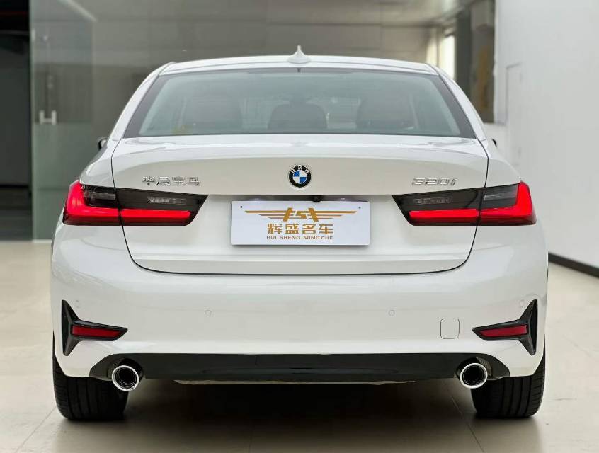 BMW 3 Series 2022 #9 BMW 3 Series 2022 car image #9