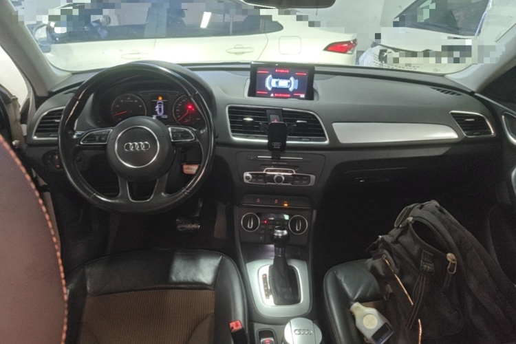 Audi Q3 2016 #11 Audi Q3 2016 car image #11