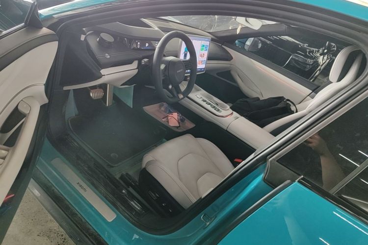 MI SU7 2025 car image #12