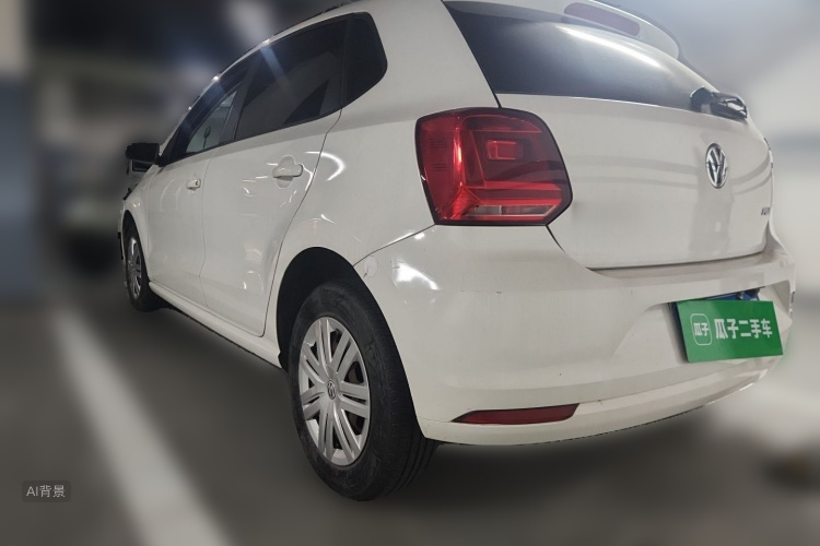 Volkswagen Polo 2017 car image #6