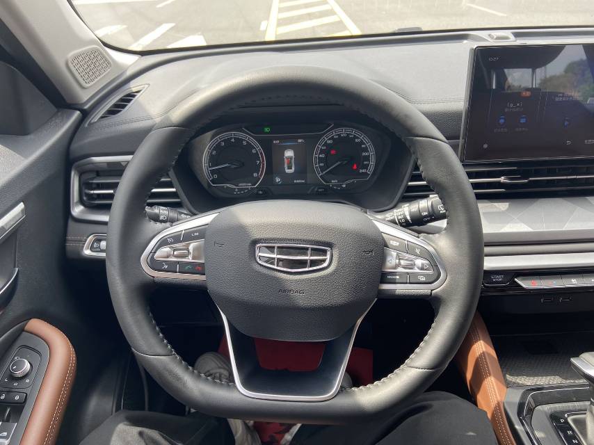 GEELY Vision X6 2022 car image #8
