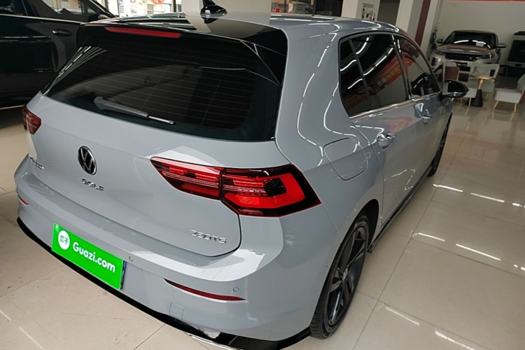 Volkswagen Golf 2021 car image #7