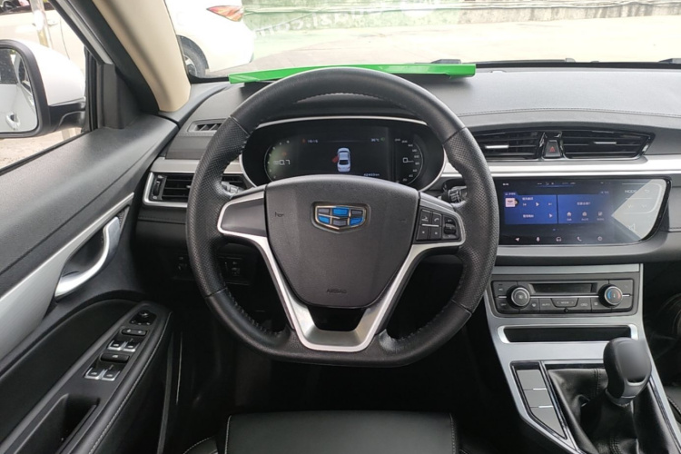 GEELY Emgrand 2018 #11 GEELY Emgrand 2018 car image #11