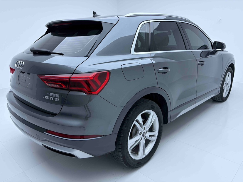 Audi Q3 2022 #4 Audi Q3 2022 car image #4