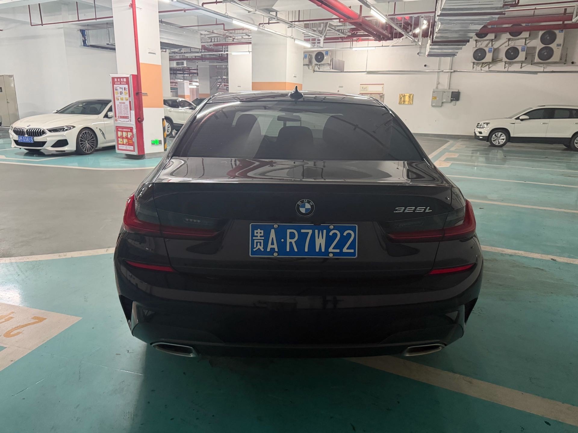 BMW 3 Series 2020 immagine di auto #3