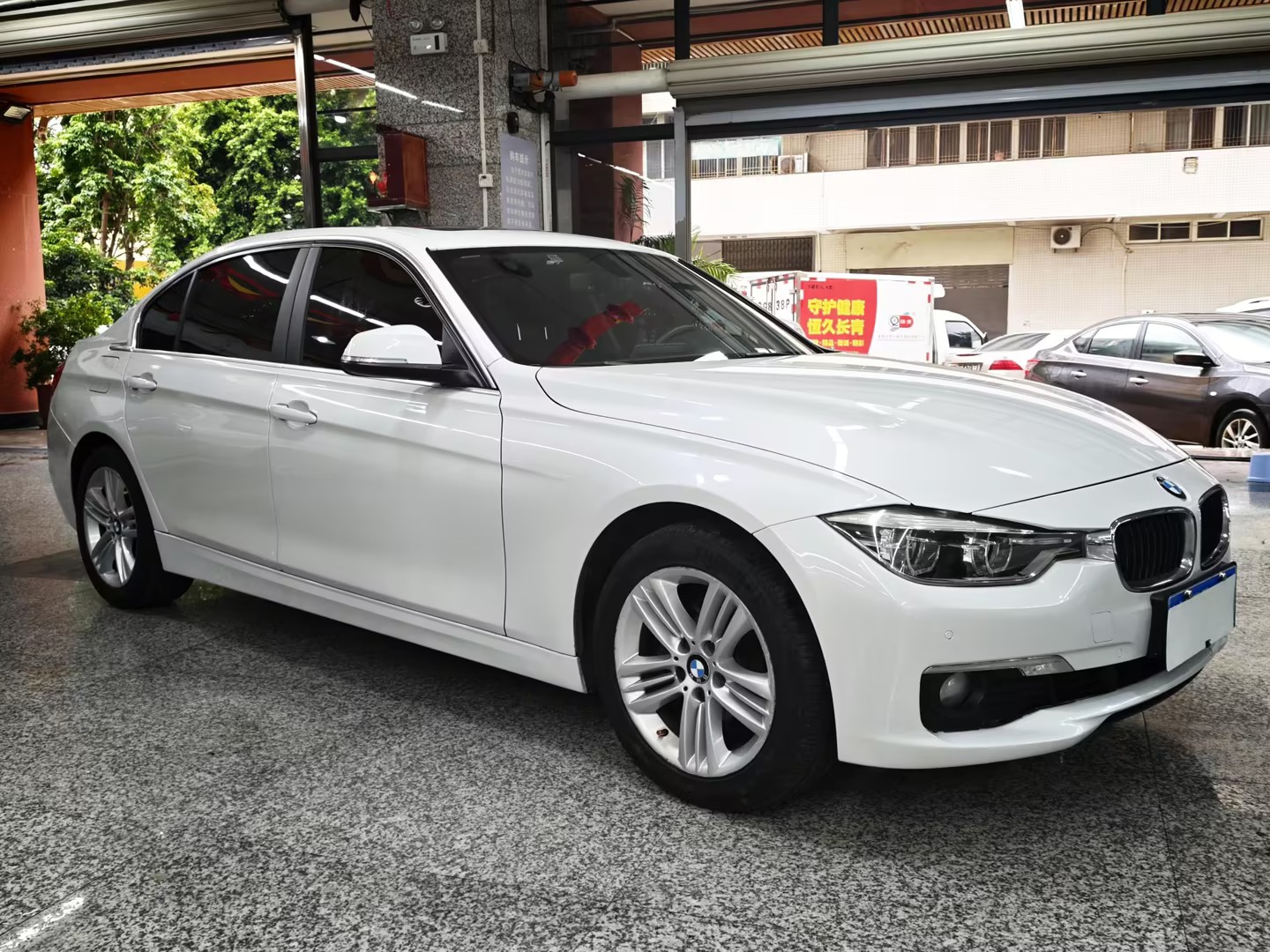 BMW 3 Series 2016 car image #3