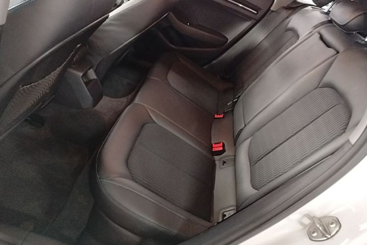 Audi A3 2020 car image #17