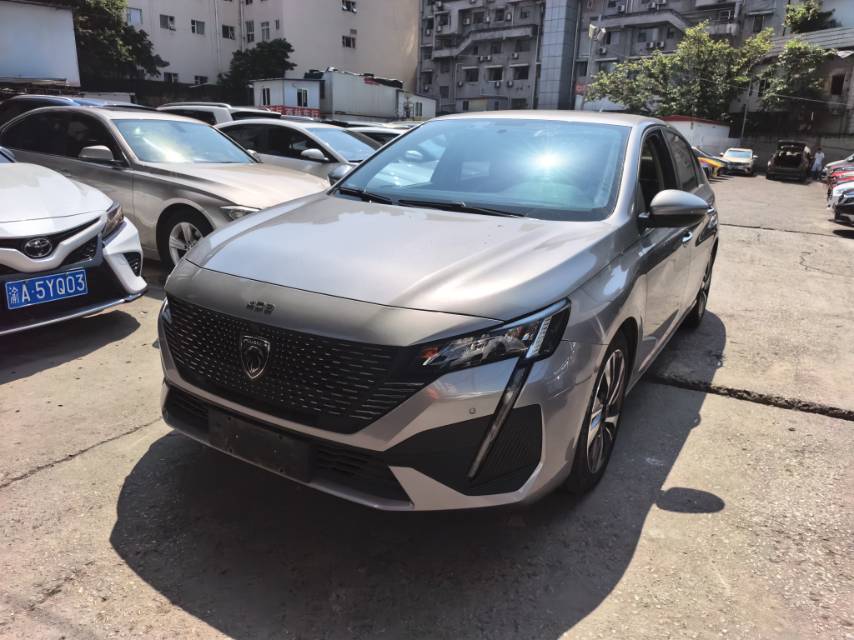 Peugeot 408 2023 car image 