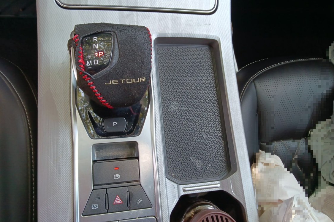Jetour X70 PLUS 2022 #27 Jetour X70 PLUS 2022 صورة سيارة #27