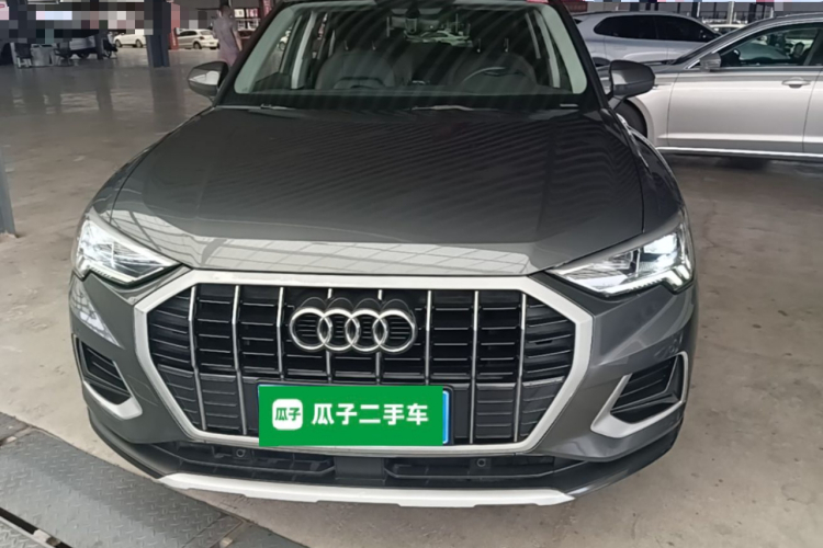 Audi Q3 2019 #3 Audi Q3 2019 car image #3