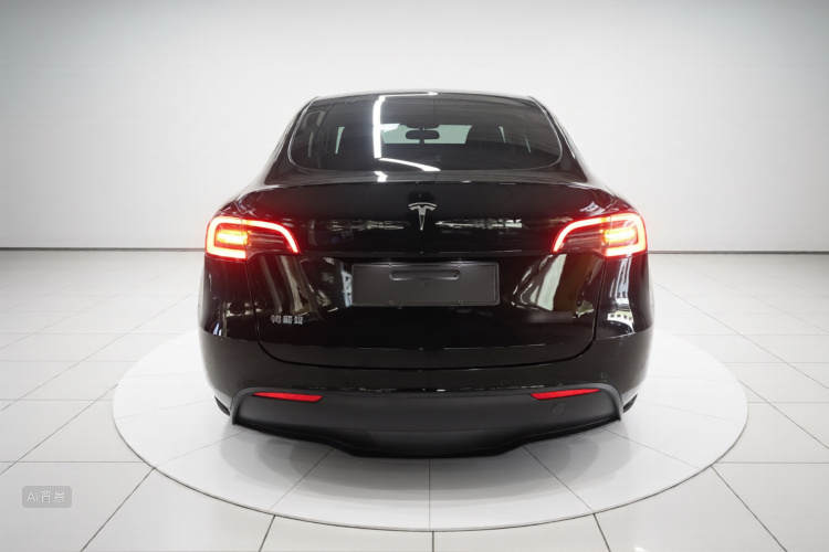 Tesla Model Y 2023 #6 Tesla Model Y 2023 car image #6