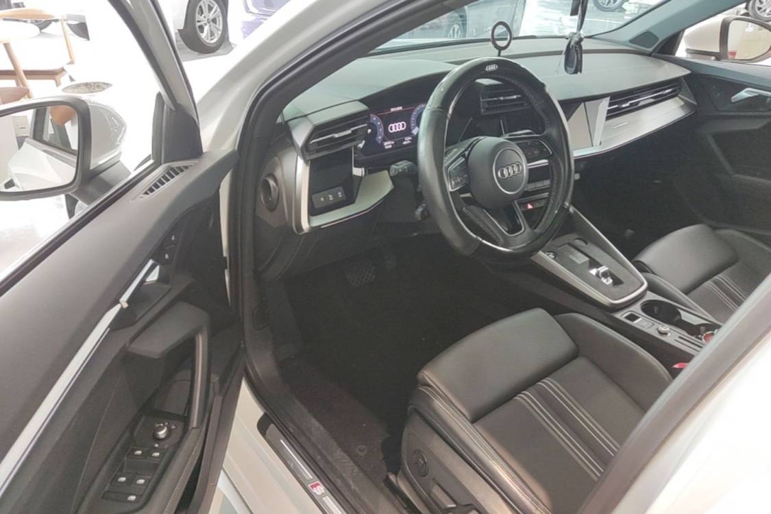 Audi A3 2024 immagine di auto #17