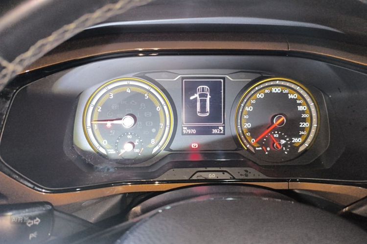 Volkswagen Tharu 2021 car image #14