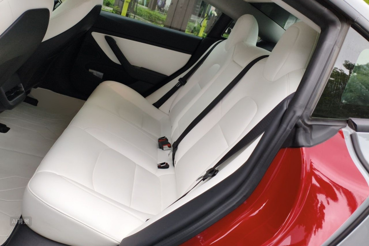 Tesla Model 3 2020 #19 Tesla Model 3 2020 car image #19