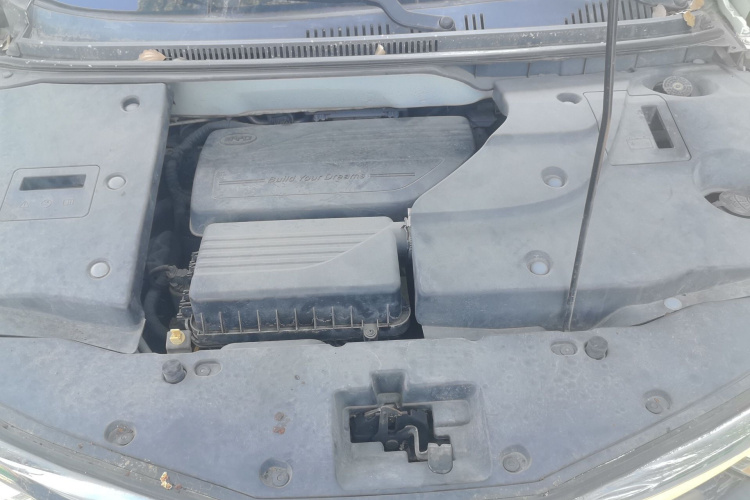 BYD Yuan 2016 car image #18