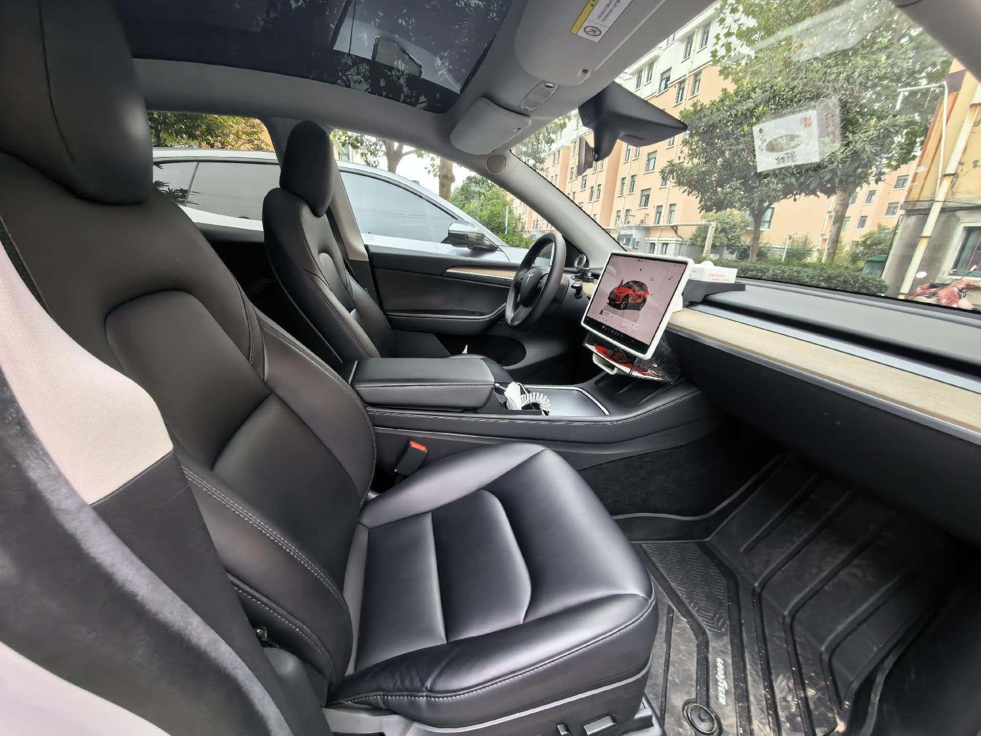 Tesla Model Y 2022 #4 Tesla Model Y 2022 image de voiture #4