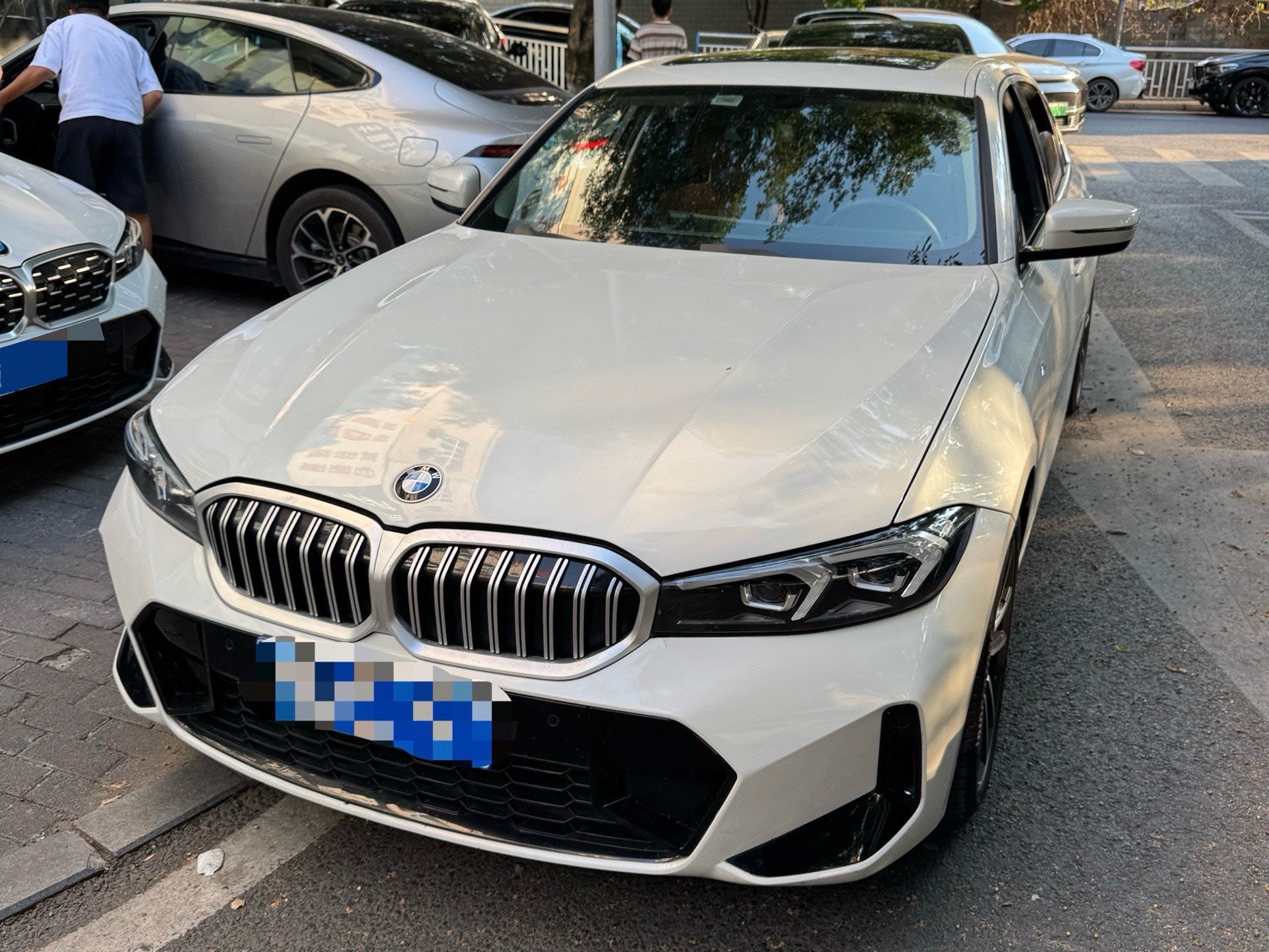 BMW 3 Series 2023 BMW 3 Series 2023 car image