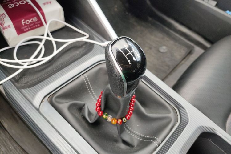 GEELY Emgrand 2024 صورة سيارة #14