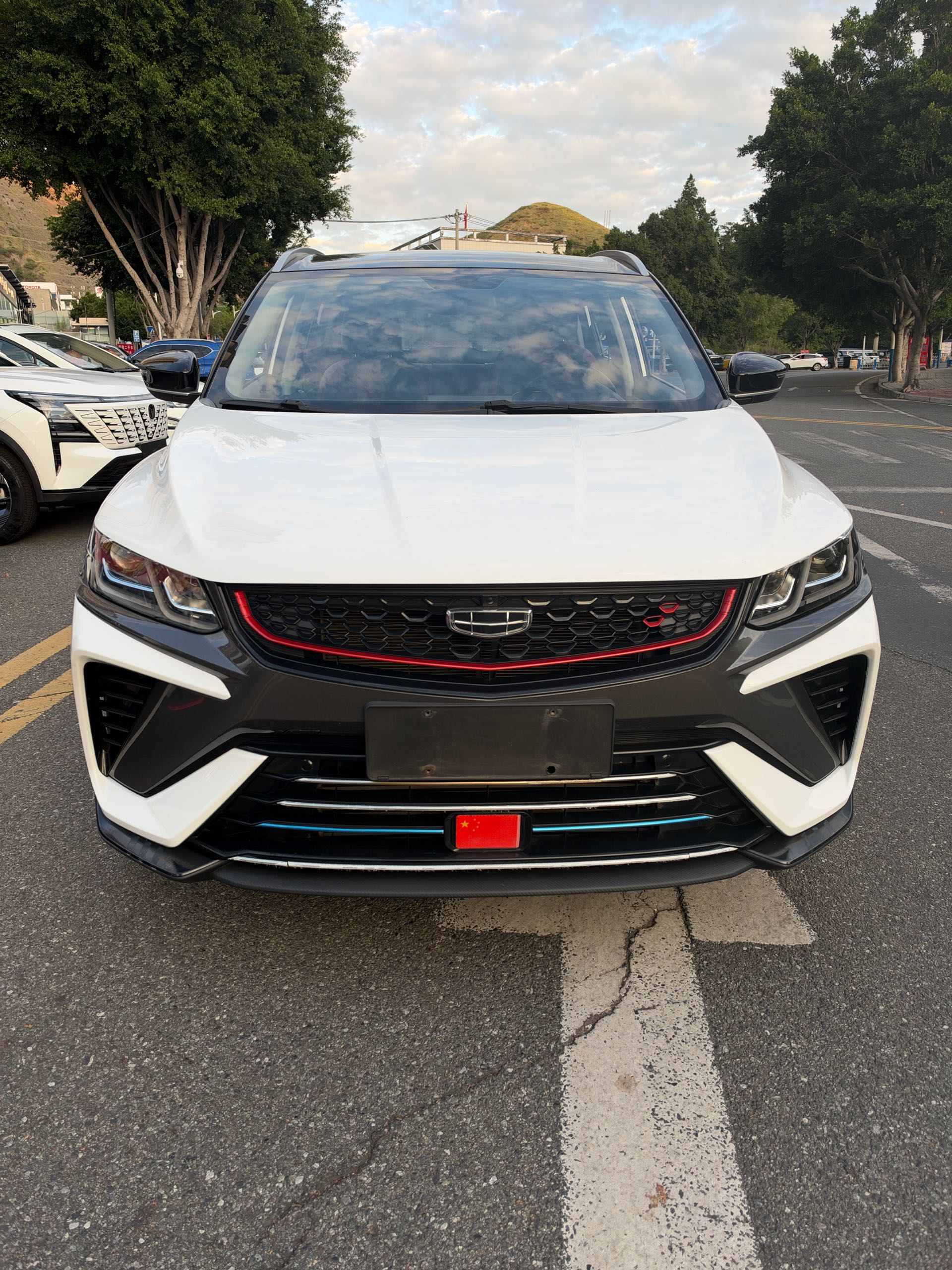 GEELY Coolray 2021 #2 GEELY Coolray 2021 car image #2