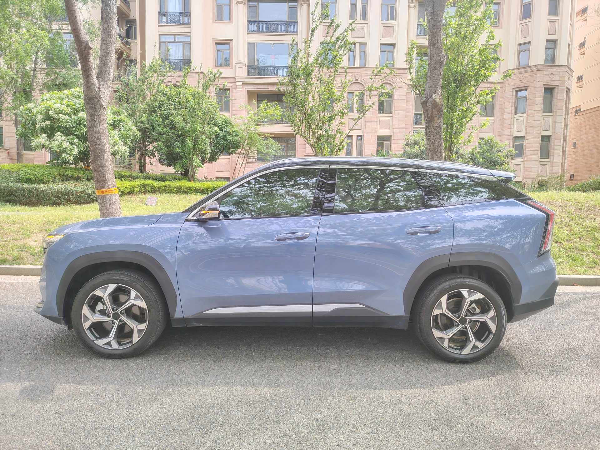 GEELY Boyue L 2023 imagen de coche #4