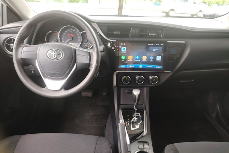 Toyota Corolla 2017 car image #10