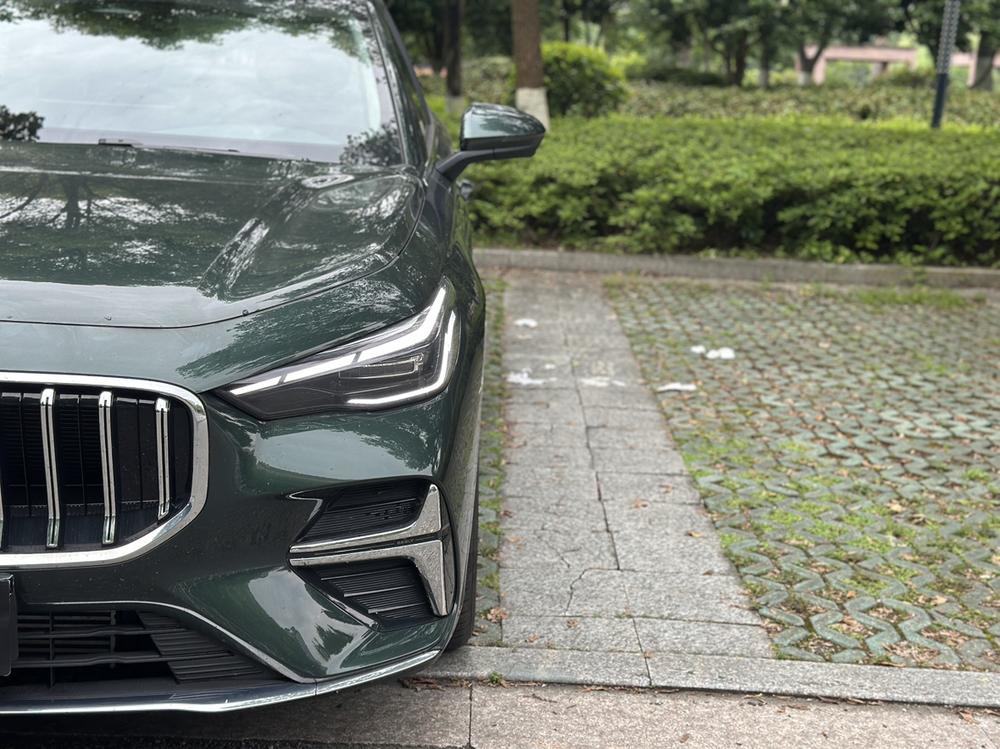 GEELY Emgrand 2025 car image #8