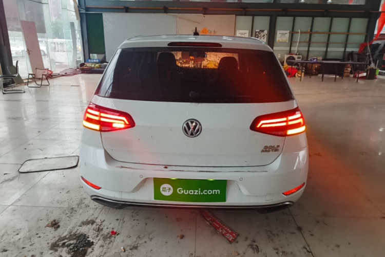 Volkswagen Golf 2019 #4 Volkswagen Golf 2019 car image #4