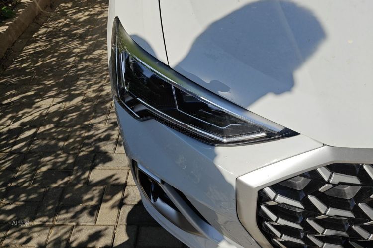 Audi Q3 2024 #8 Audi Q3 2024 car image #8