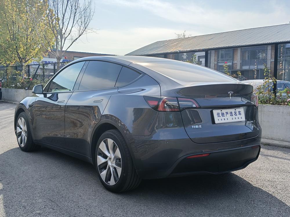 Tesla Model Y 2021 #5 Tesla Model Y 2021 immagine di auto #5