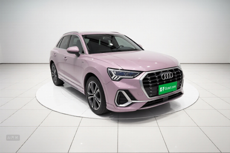 Audi Q3 2020 car image #4