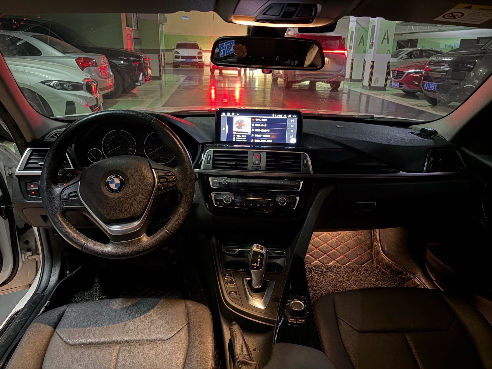 BMW 3 Series 2017 #5 BMW 3 Series 2017 car image #5