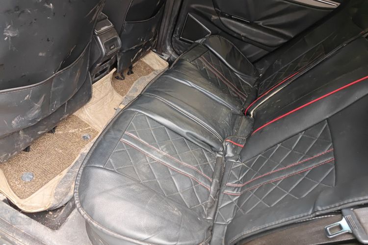 GEELY Emgrand GS 2016 immagine di auto #19