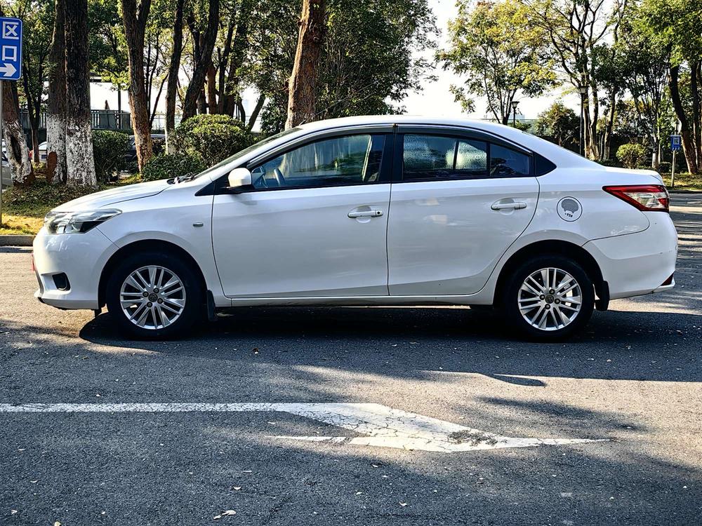 Toyota Vios 2014 #4 Toyota Vios 2014 صورة سيارة #4