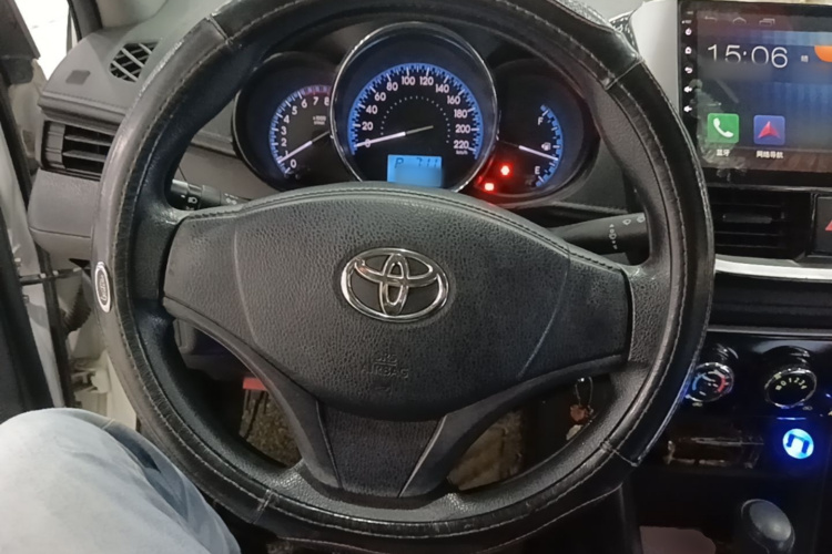 Toyota Vios 2018 car image #11