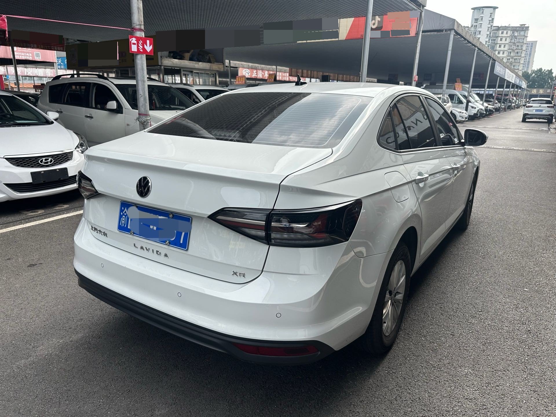 Volkswagen Lavida 2024 immagine di auto #9