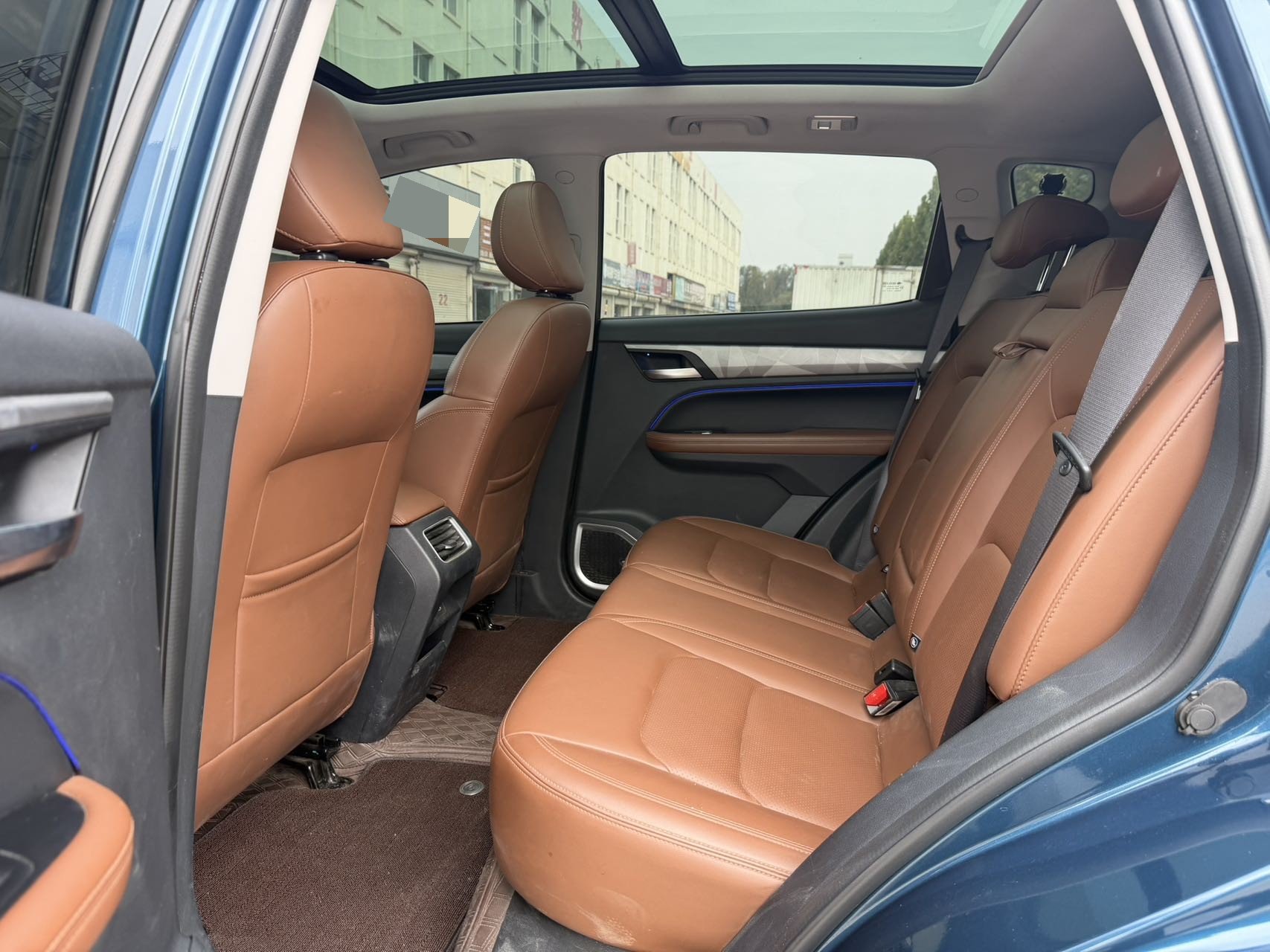 GEELY Vision X6 2021 image de voiture #8