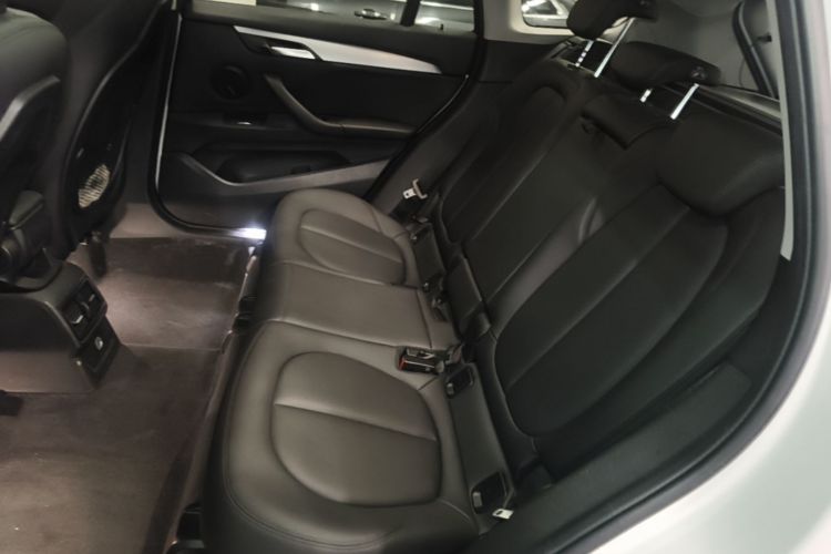 BMW X1 2017 #13 BMW X1 2017 immagine di auto #13
