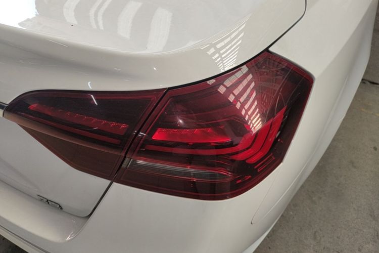 GEELY Emgrand 2021 #8 GEELY Emgrand 2021 car image #8
