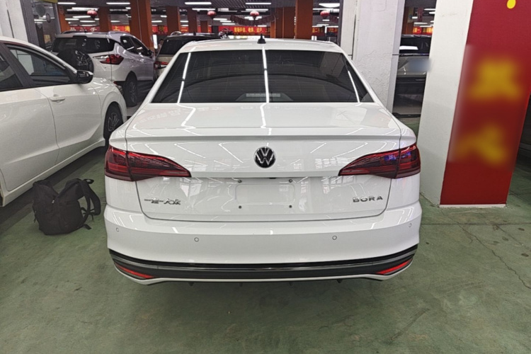 Volkswagen Bora 2023 car image #4