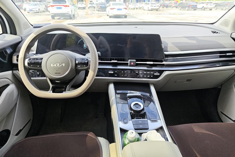 Kia Sportage 2024 car image #14