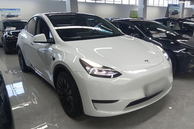 Tesla Model Y 2023 #4 Tesla Model Y 2023 immagine di auto #4
