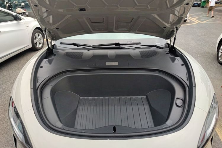 MI SU7 2024 immagine di auto #23