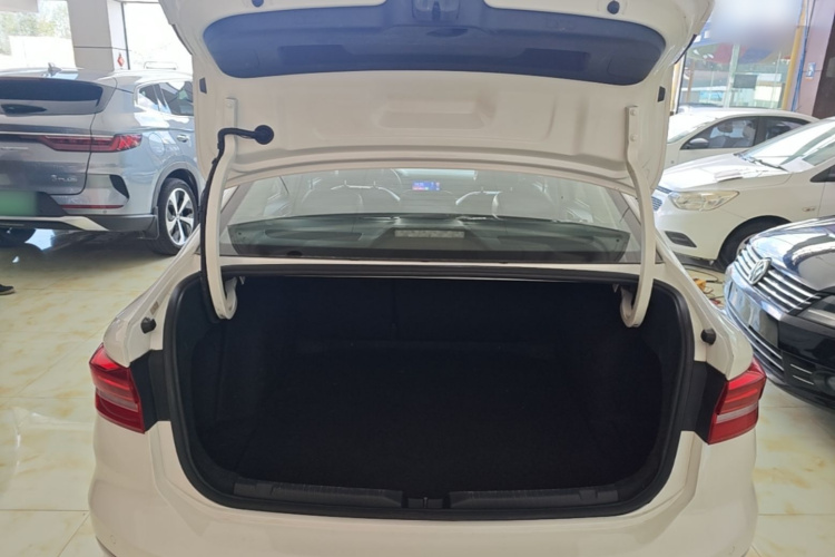 Volkswagen Lavida 2019 #19 Volkswagen Lavida 2019 car image #19